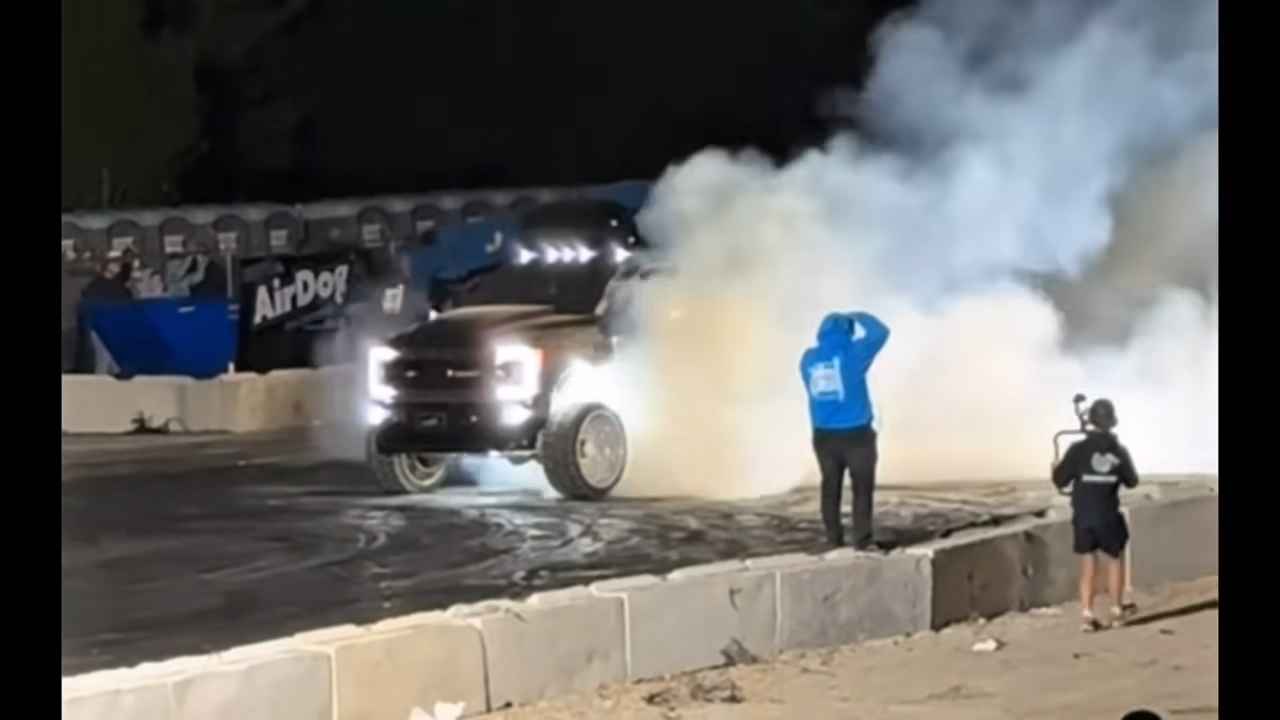 GREG A BLEW UP MY $100,000 TRUCK!!! - Stranded 9hrs From Home 
https://thedpfdeleteshops.com