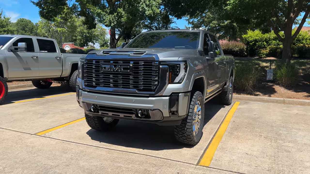 Comparing Stock vs. Upgraded 2024 GMC Denali Ultimate HD 4” Cognito Lift Kit and 37 Inch Tires 
https://thedpfdeleteshops.com