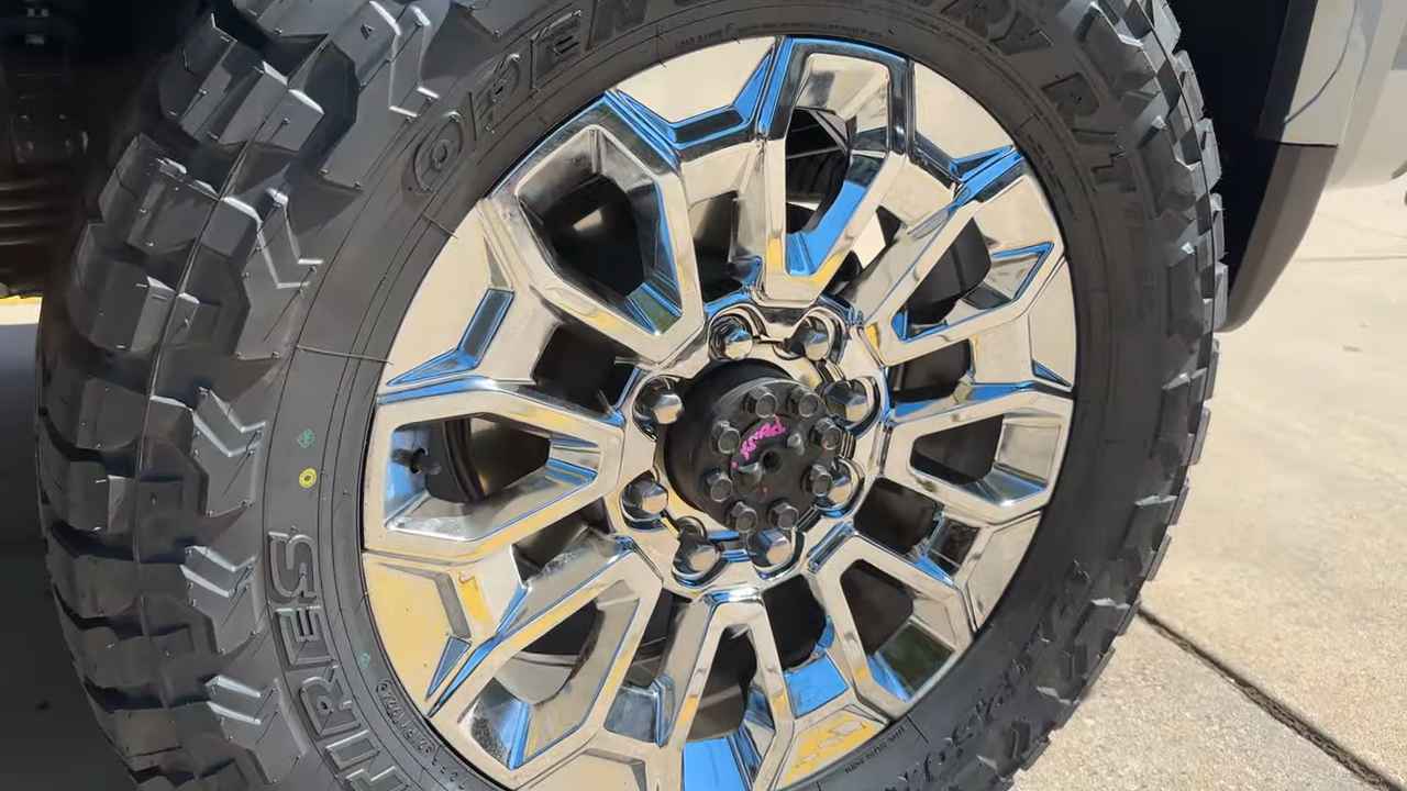 Comparing Stock vs. Upgraded 2024 GMC Denali Ultimate HD 4” Cognito Lift Kit and 37 Inch Tires 
https://thedpfdeleteshops.com